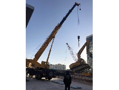 江門大型吊車出租公司和你說說在整個起重工程中起重機都有哪些特點跟使用技巧